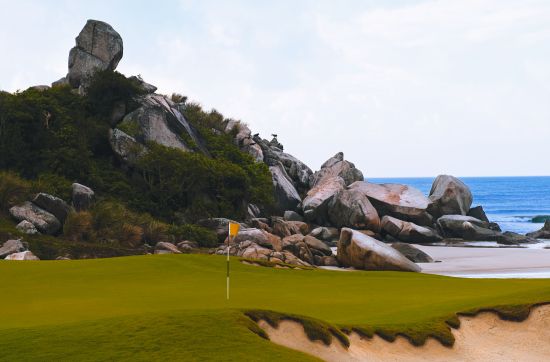 中信泰富神州半岛 享受自然高尔夫时光(组图)_